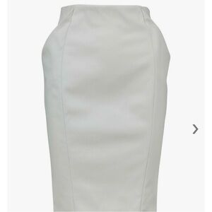 Norisol Ferrari White Rule Barley Slim Skirt